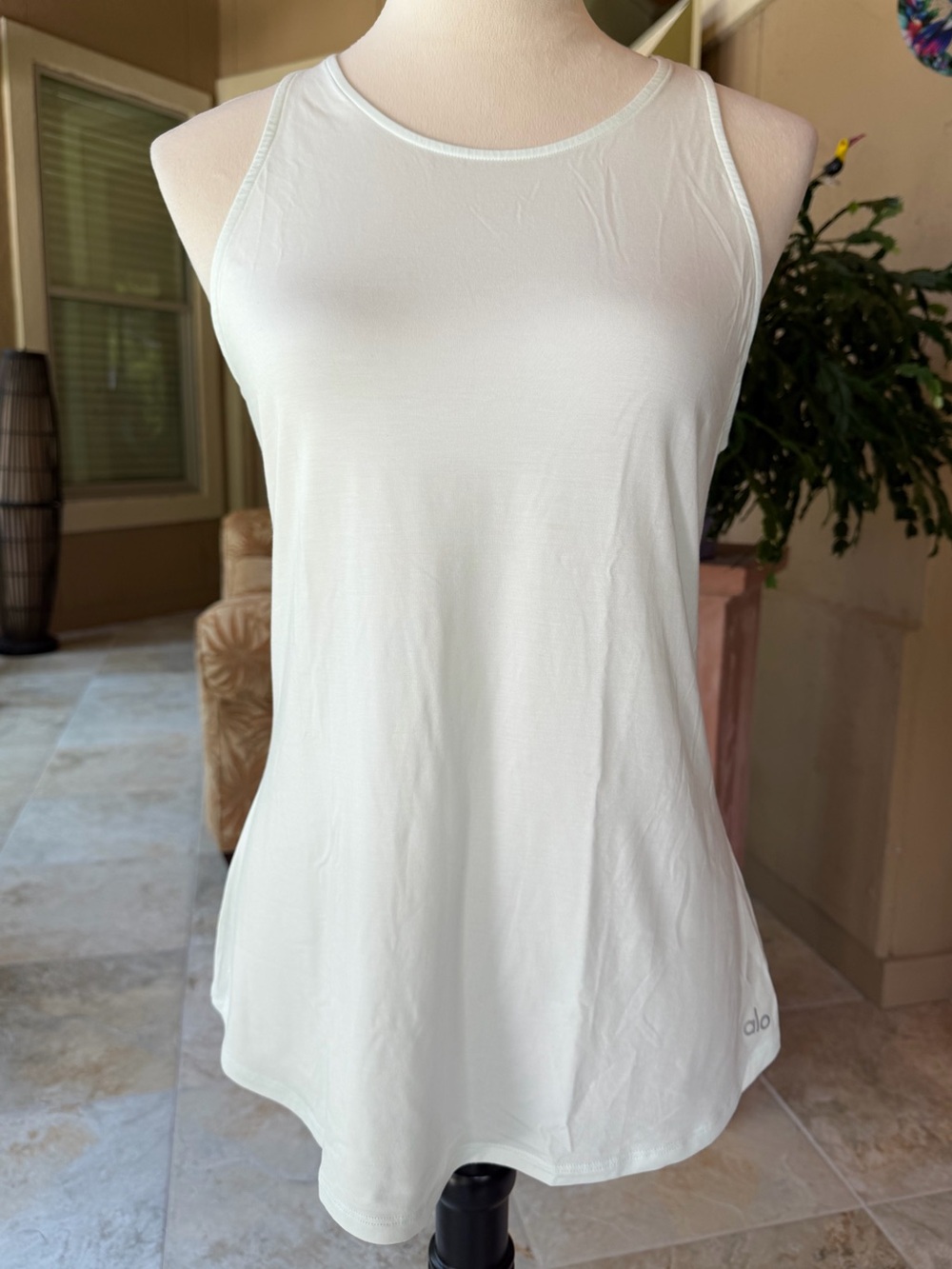 ALO tank top, size L.